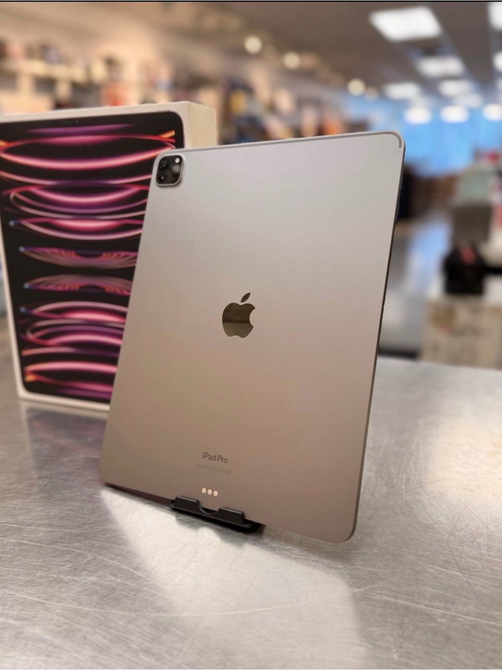 Apple iPad Pro - 5th WI-FI + cellular 1TB
